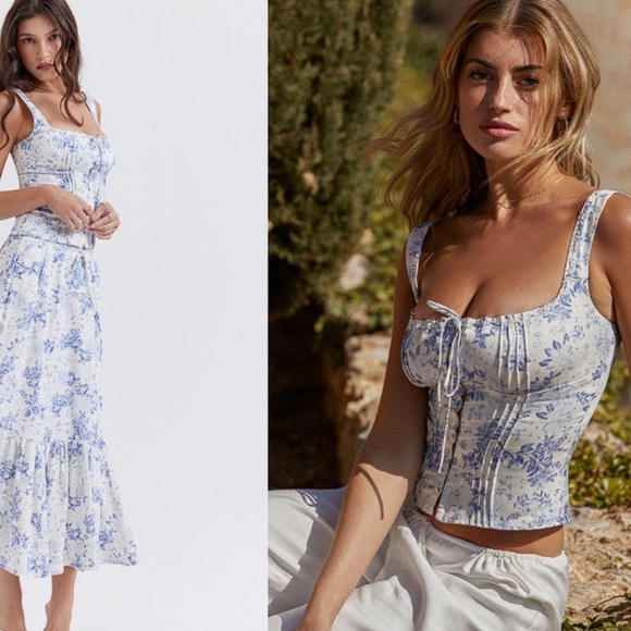 House of CB Tops - HOUSE OF CB 'Chicca' Blue Floral Print Top Size XL Plus Cup